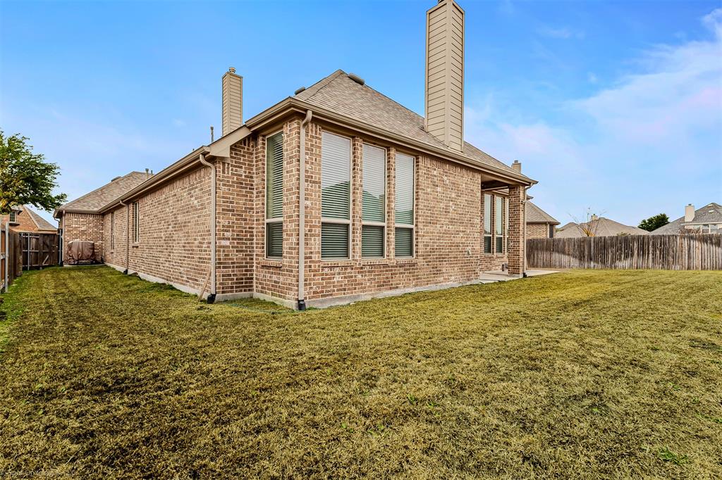1026 Longhill Way Property Photo 33