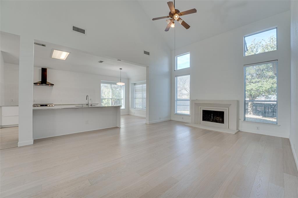 558 Presidio Drive Property Photo 15