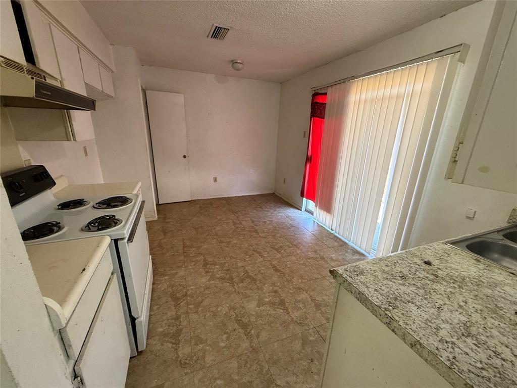 1334 Rutherford Drive Property Photo 8