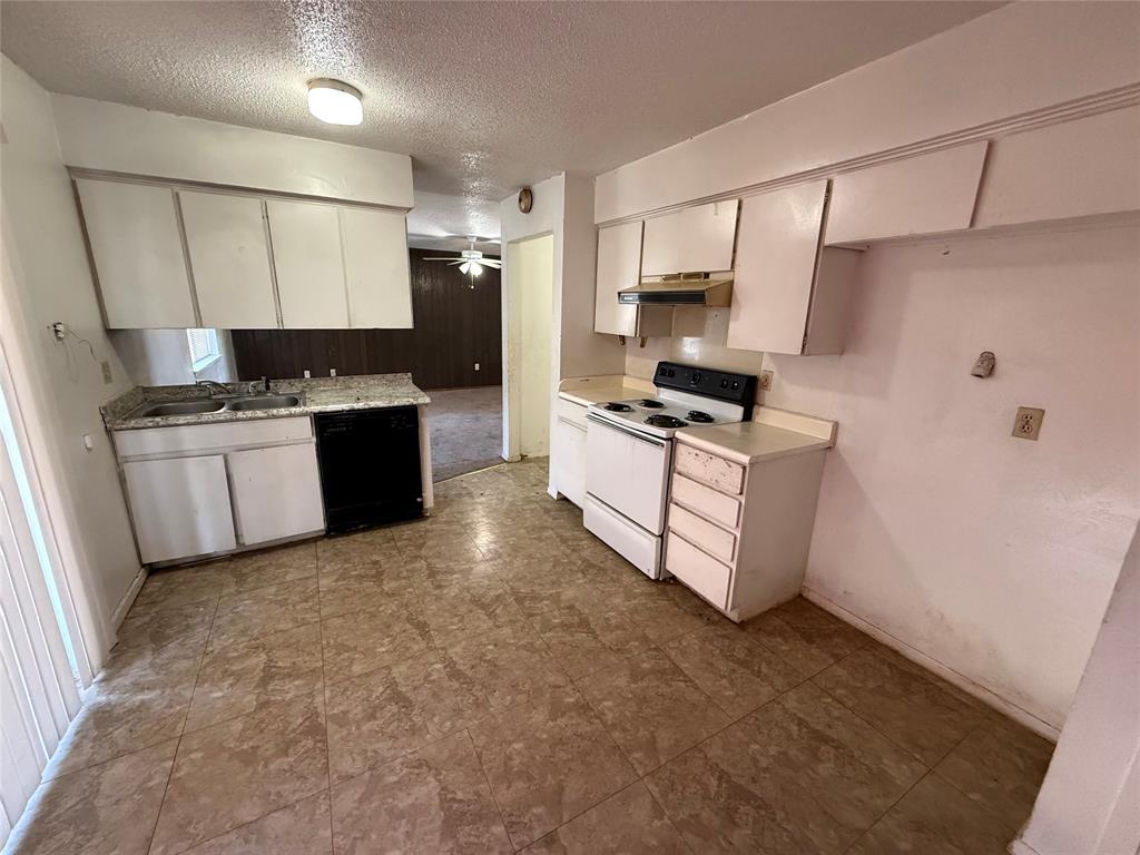 1334 Rutherford Drive Property Photo 9