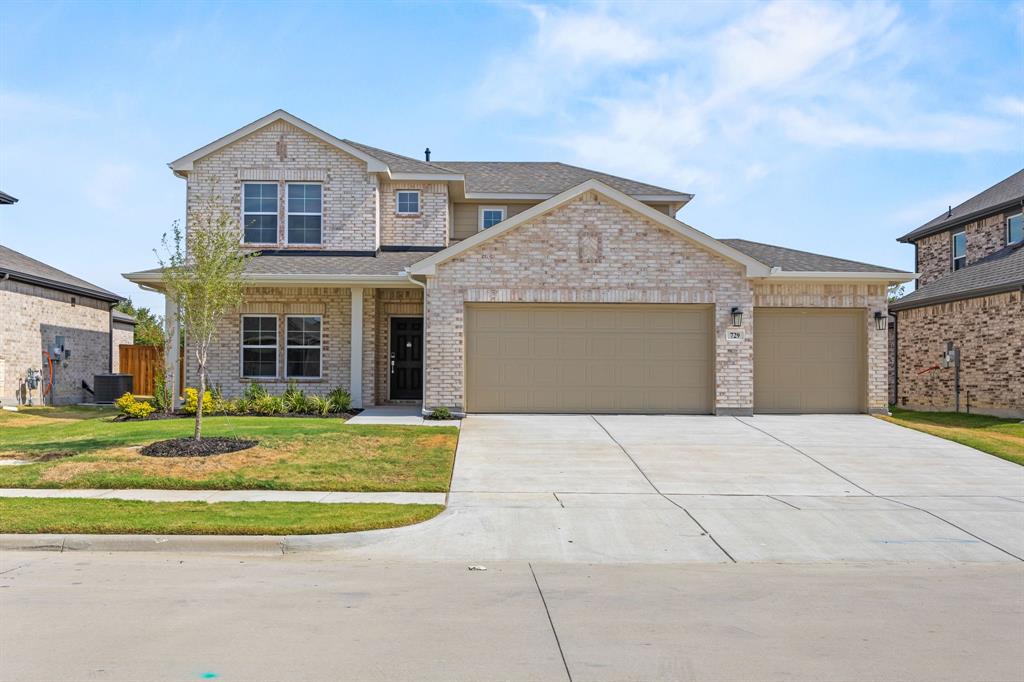 729 Vineyard Way Property Photo 1
