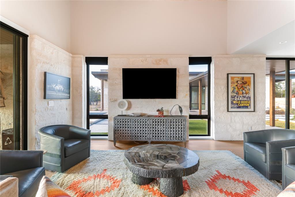 5579 County Road 2013 Property Photo 12