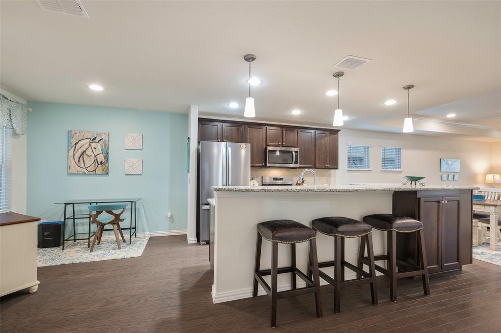 7629 Parade Drive Property Photo 5