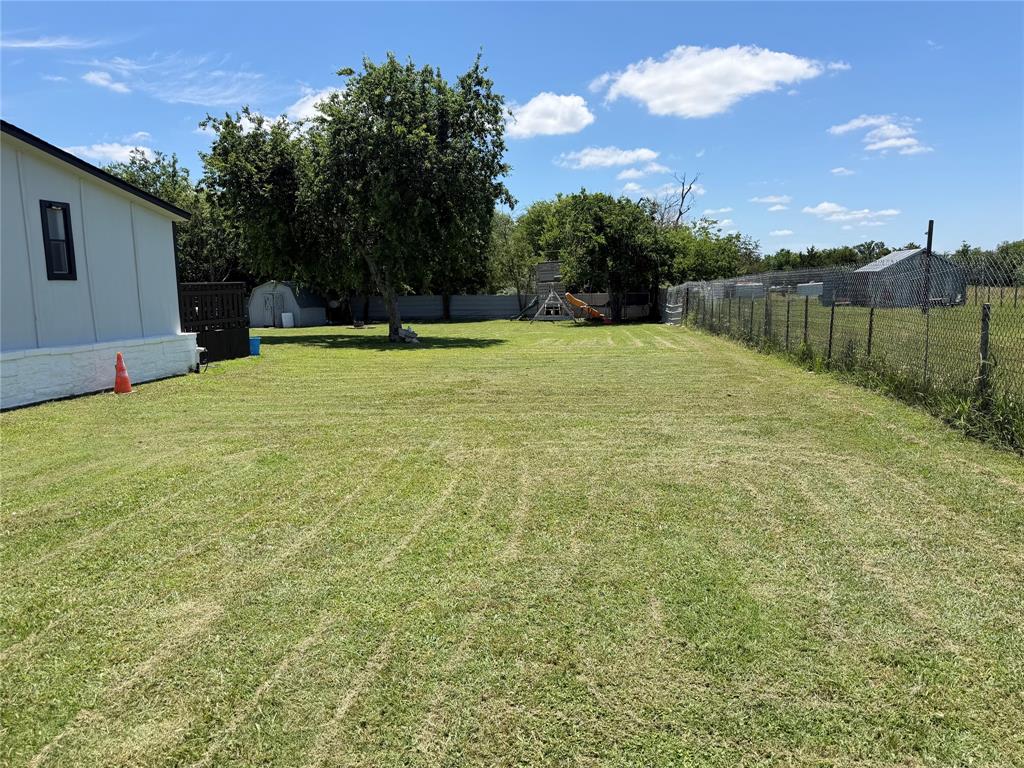 222 Hix Road Property Photo 19