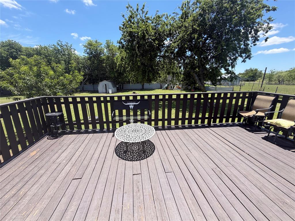 222 Hix Road Property Photo 21