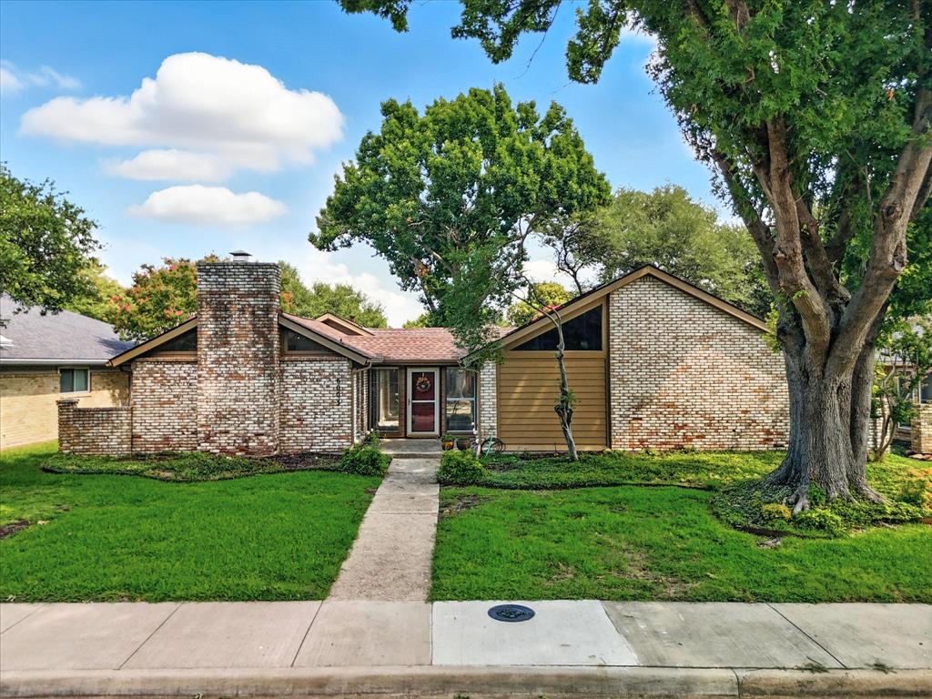 6003 Spring Flower Trail Property Photo 4