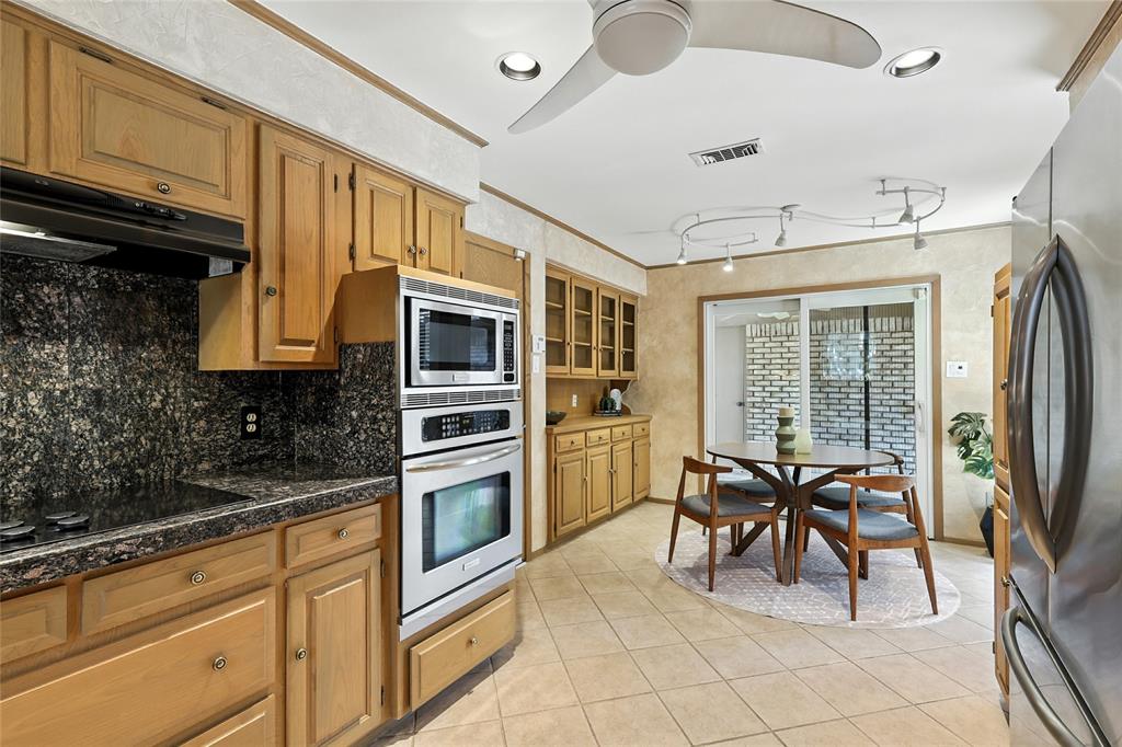 6003 Spring Flower Trail Property Photo 13