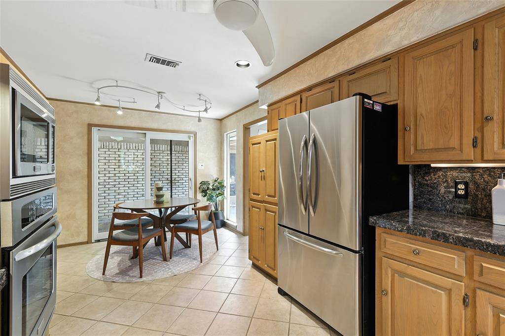 6003 Spring Flower Trail Property Photo 14