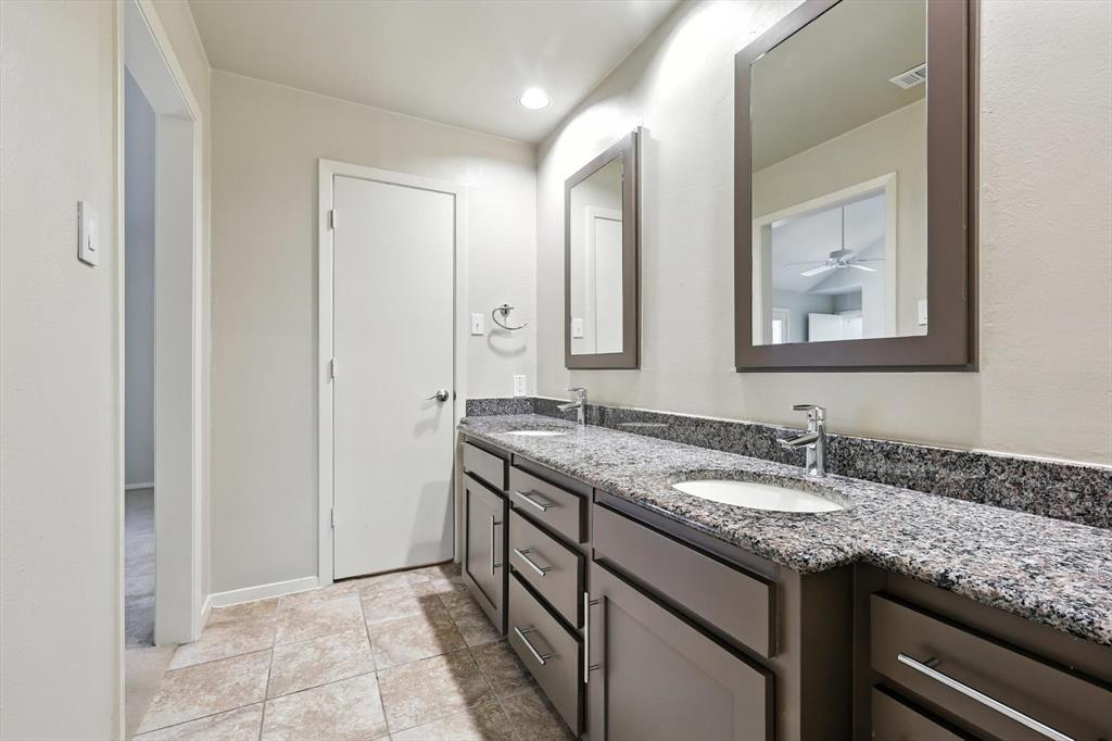 6003 Spring Flower Trail Property Photo 21