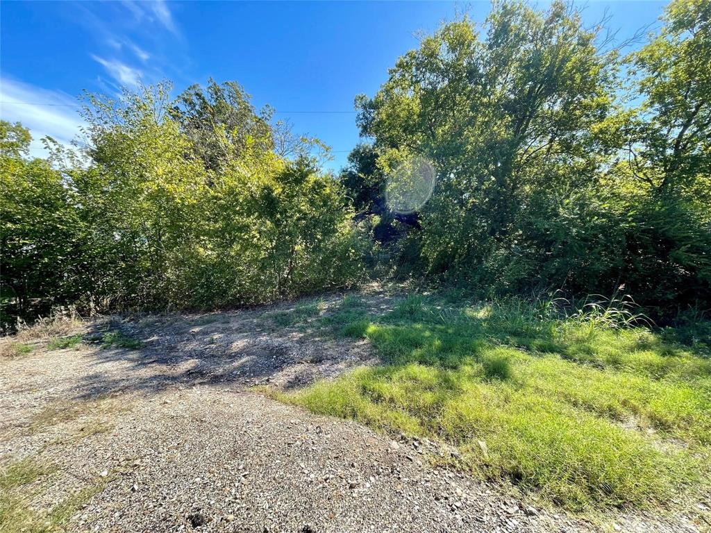 406 State Highway 24 Property Photo 1