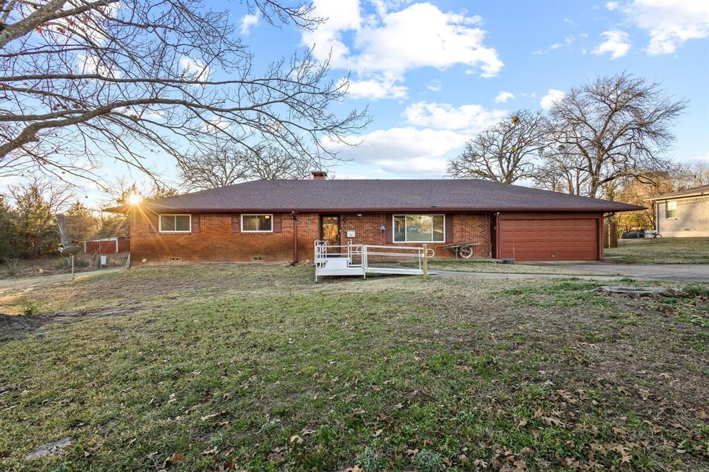 1701 S Lillis Lane Property Photo 1