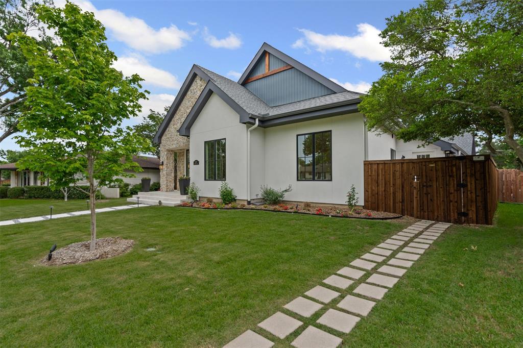 9007 Leaside Drive Property Photo 3