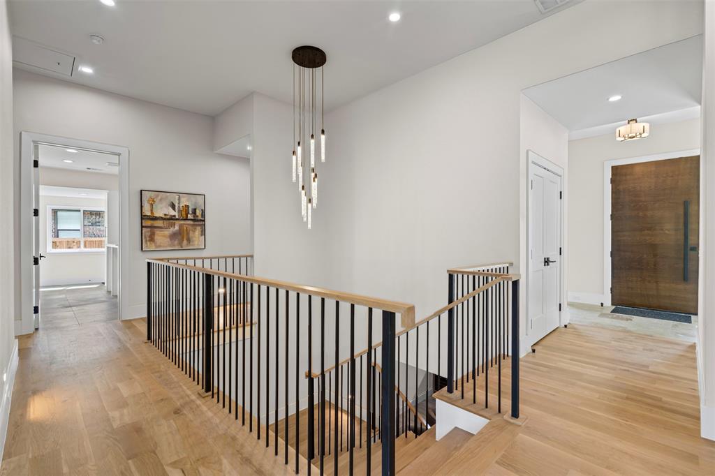 9007 Leaside Drive Property Photo 18