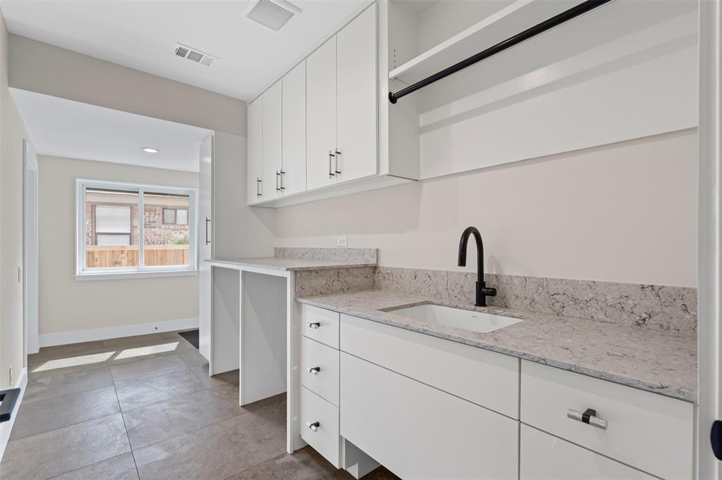 9007 Leaside Drive Property Photo 19