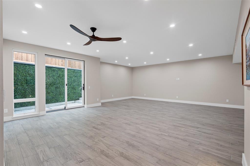 9007 Leaside Drive Property Photo 29