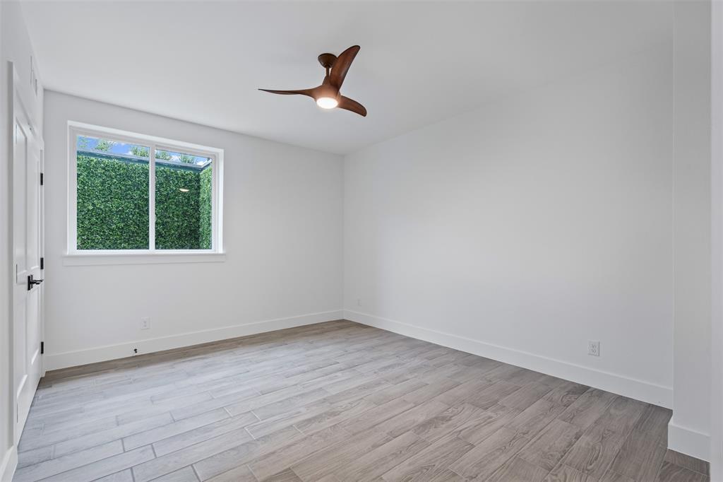 9007 Leaside Drive Property Photo 35