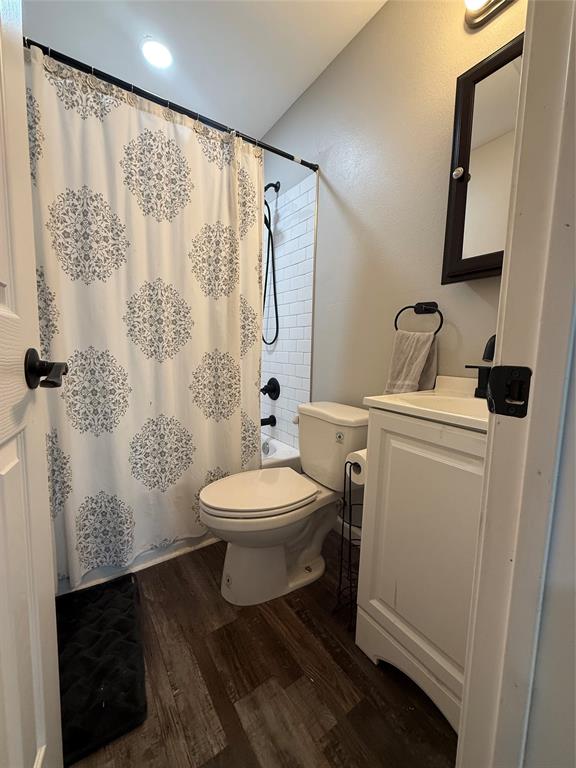 124 Cedar Street Property Photo 5