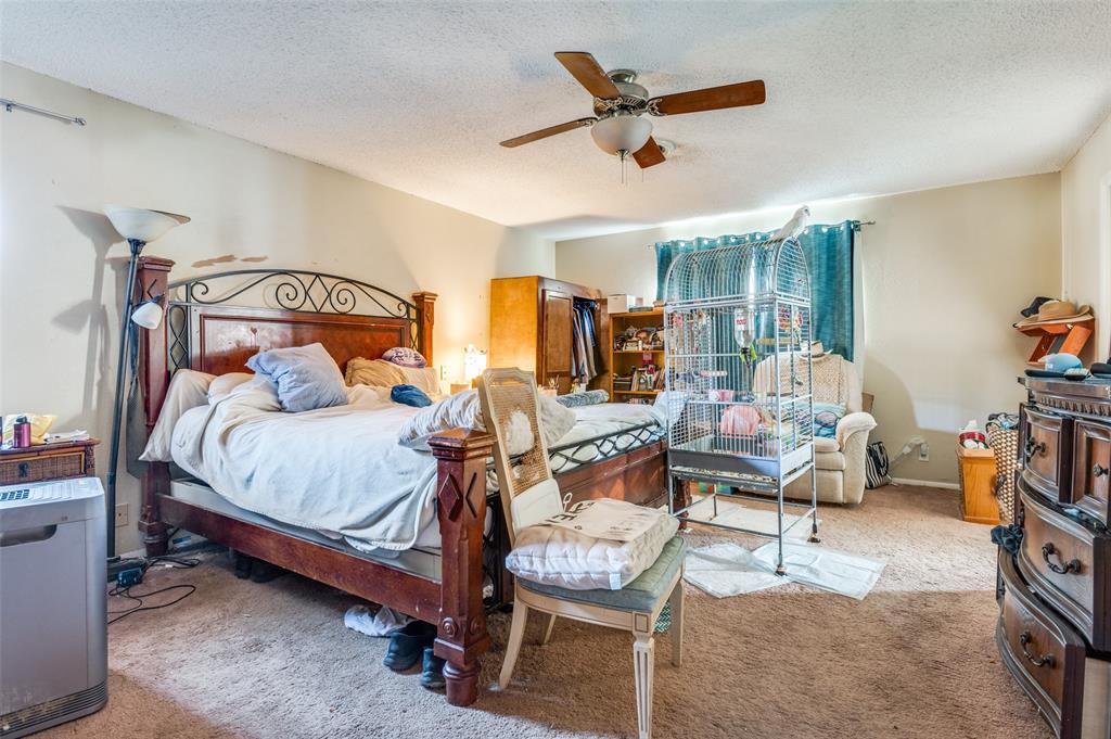 305 Cedar Creek Court Property Photo 15