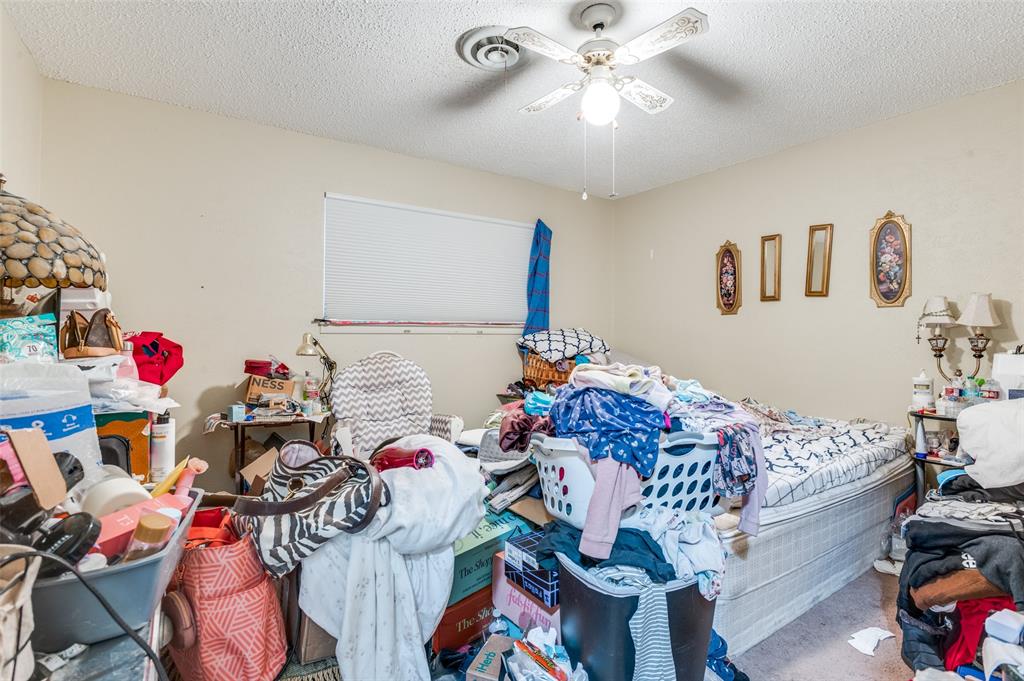 305 Cedar Creek Court Property Photo 19