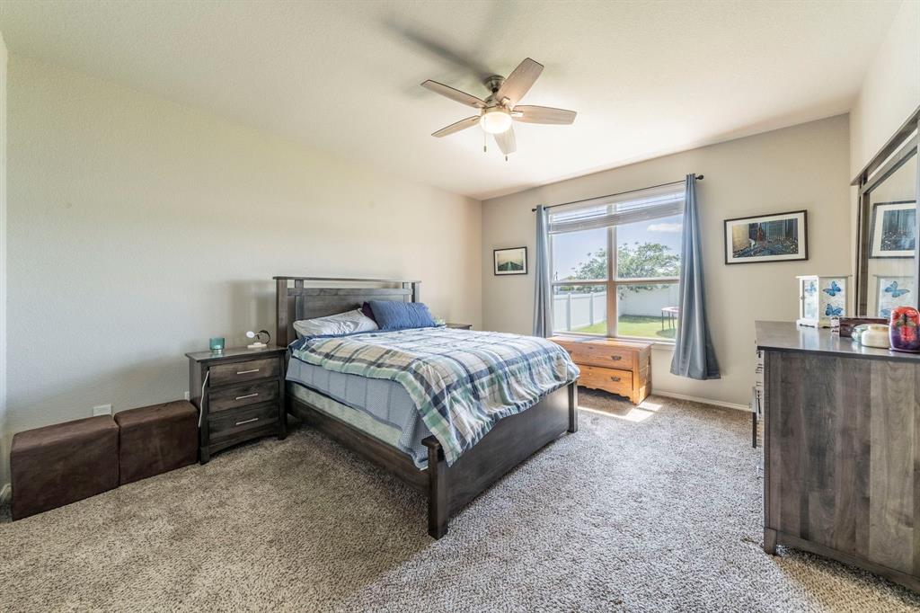 1628 Hinckley Avenue Property Photo 8