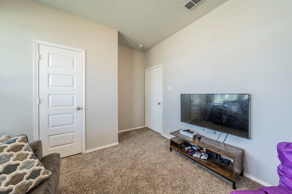 1628 Hinckley Avenue Property Photo 17