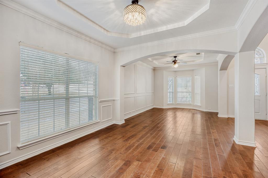 2207 Creekedge Court Property Photo 5