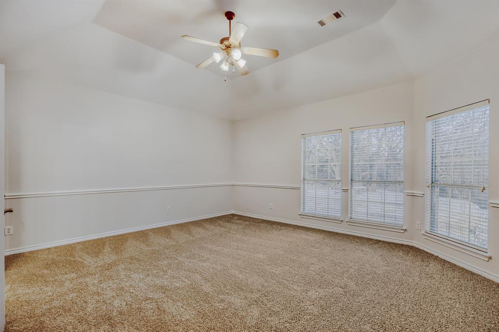 2207 Creekedge Court Property Photo 15