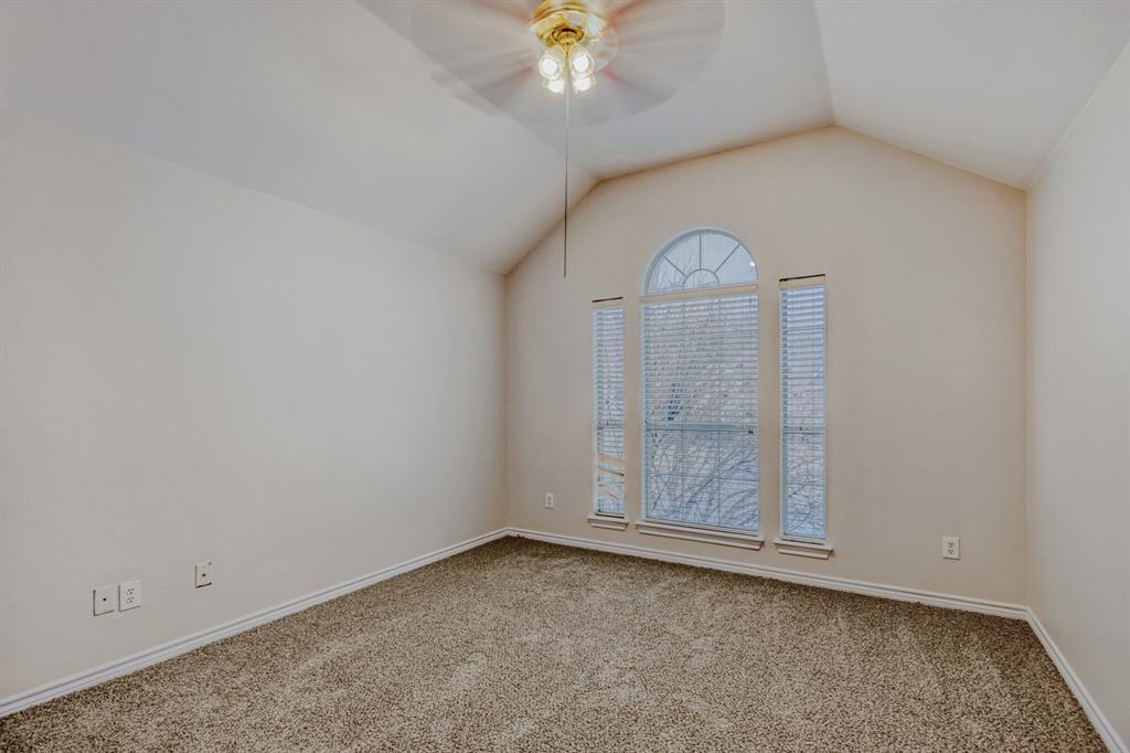 2207 Creekedge Court Property Photo 20