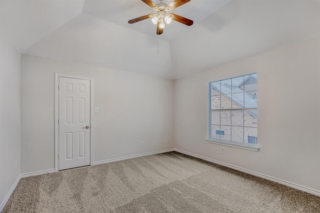 2207 Creekedge Court Property Photo 21