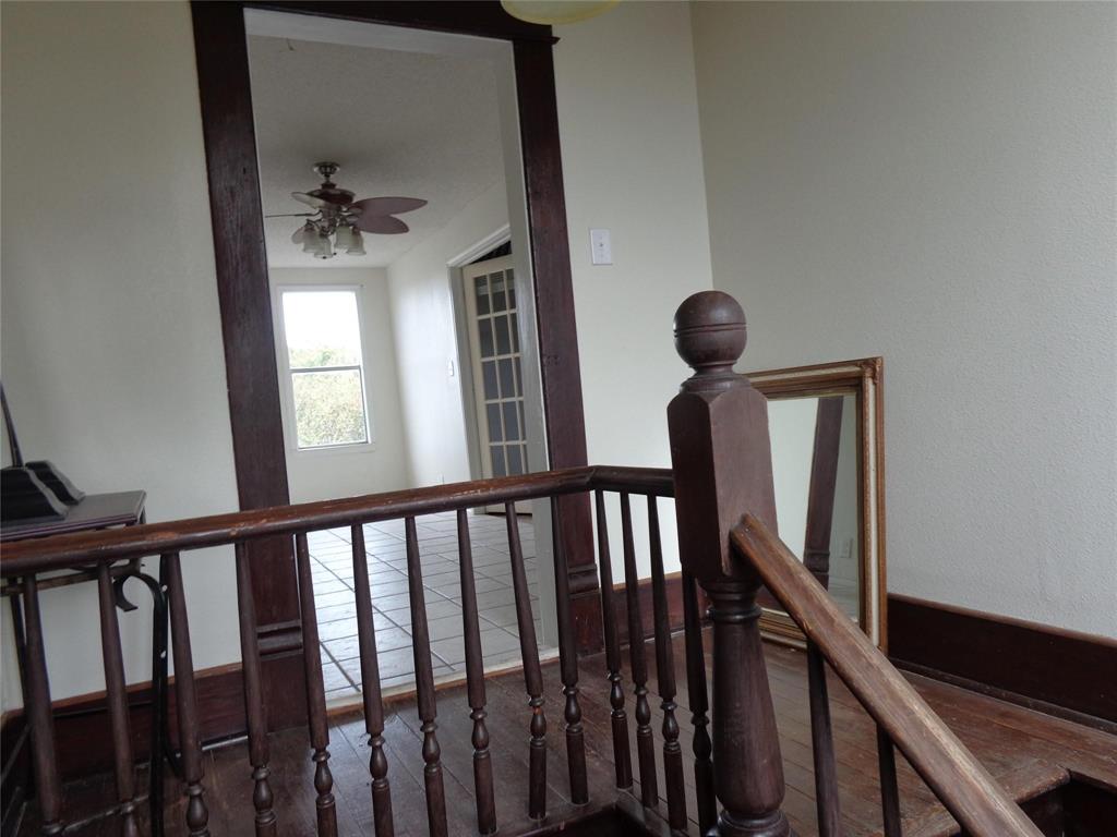 211 W Purdom Avenue Property Photo 10