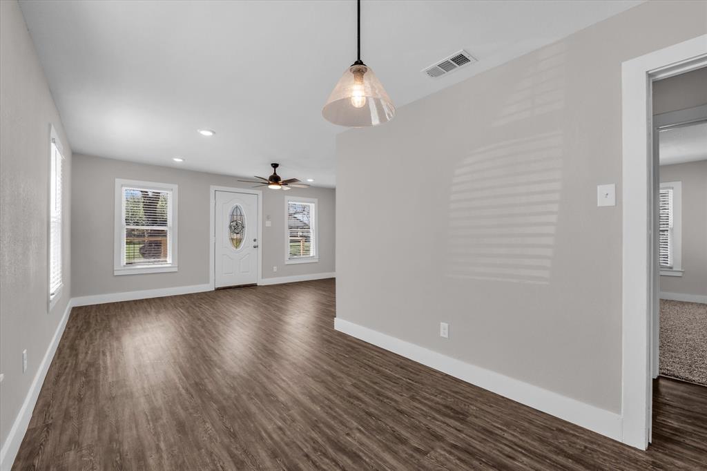 1908 S 19th Street Property Photo 8