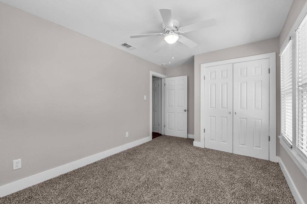 1908 S 19th Street Property Photo 23