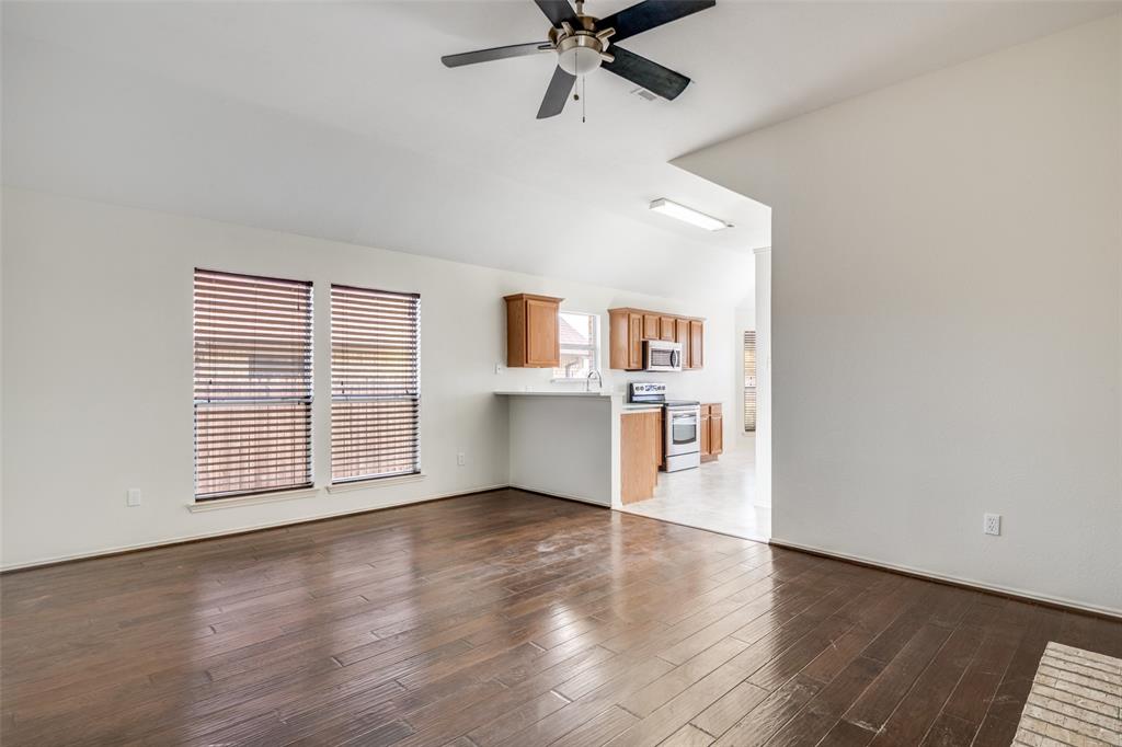2953 Firewheel Drive Property Photo 10