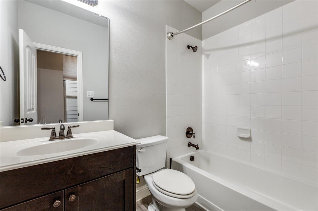 828 Rohan Drive Property Photo 17