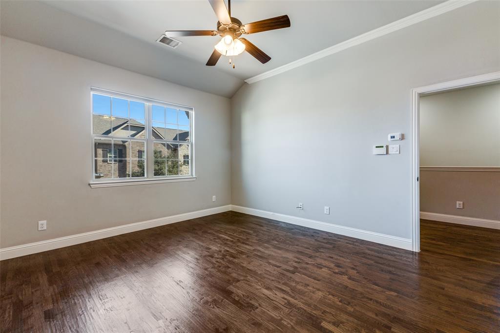 828 Rohan Drive Property Photo 19