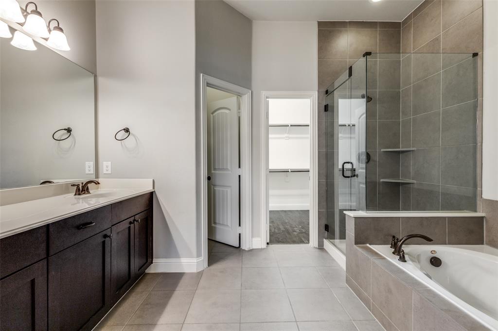 828 Rohan Drive Property Photo 21