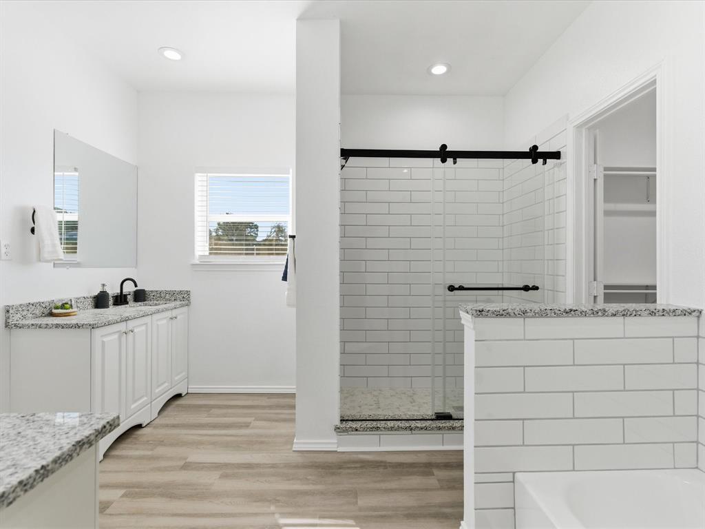 408 Susan Drive Property Photo 16