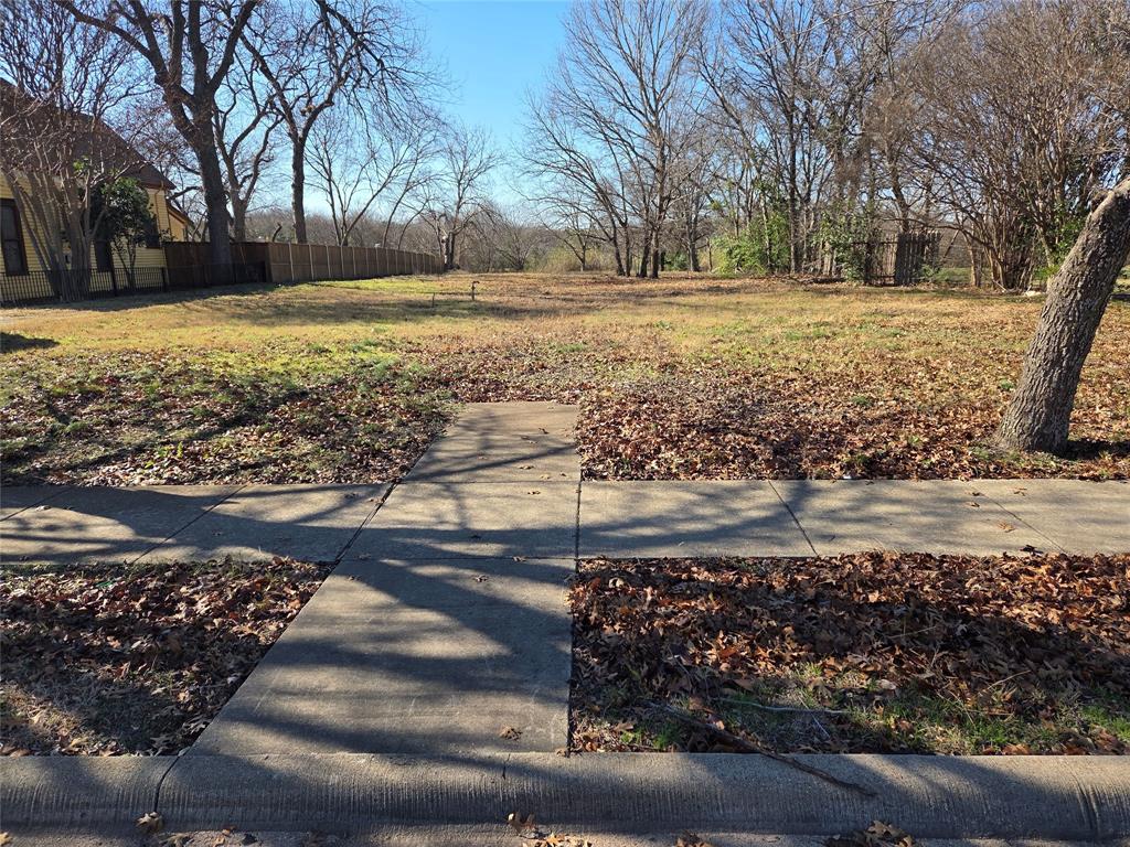 307 N Dallas Avenue Property Photo 1