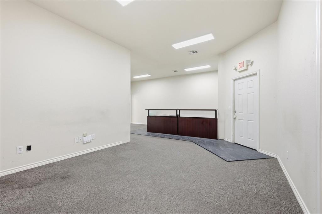 105 Kathryn Drive Property Photo 9