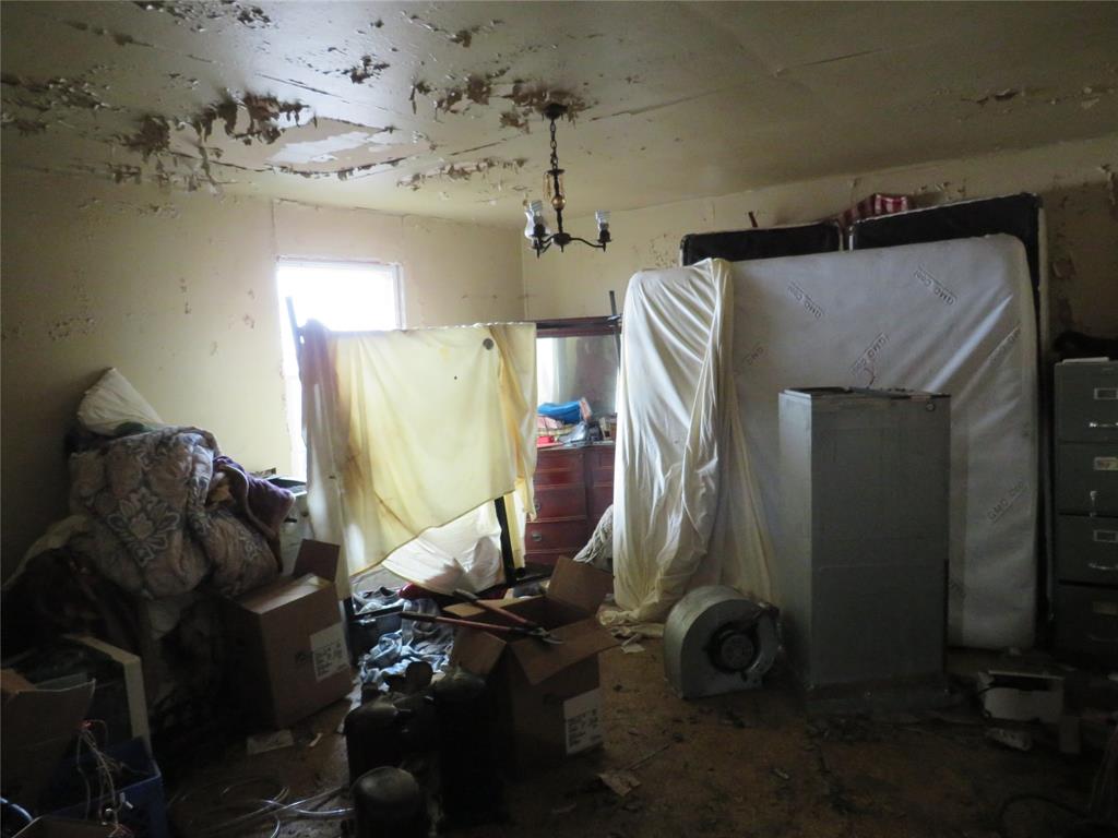3638 Cleveland Street Property Photo 8