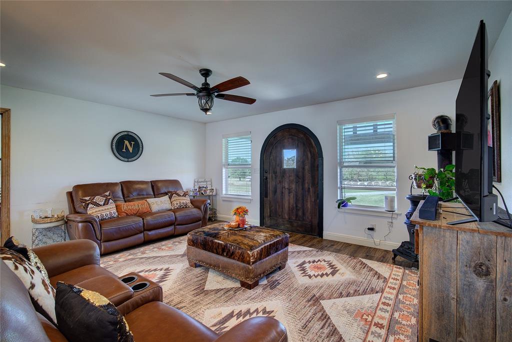 3974 Texas Highway 11 C Property Photo 6
