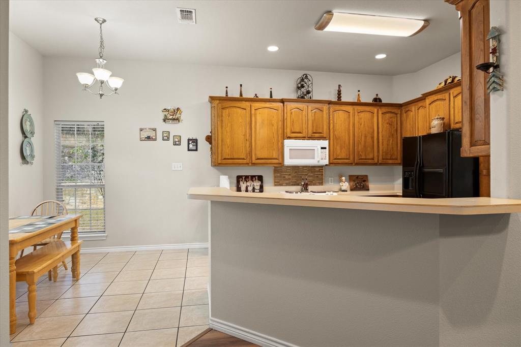 119 Spanish Oaks Trail Property Photo 8