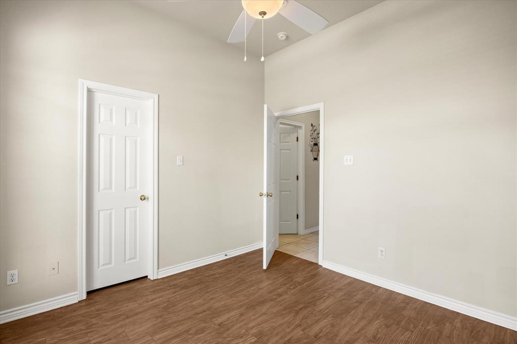 119 Spanish Oaks Trail Property Photo 24