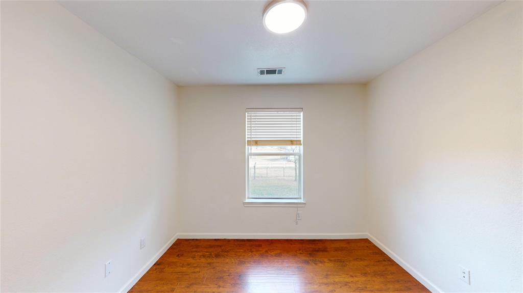 5909 County Road 488 Property Photo 13