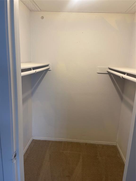 887 Dublin Drive D Property Photo 11