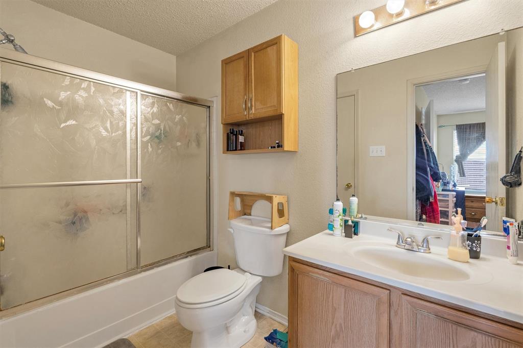 103 Charleston Drive Property Photo 8