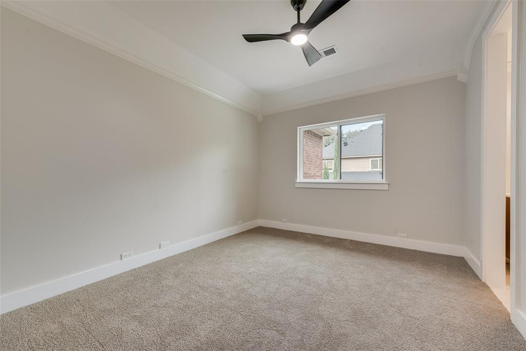 4621 Hallmark Drive Property Photo 27