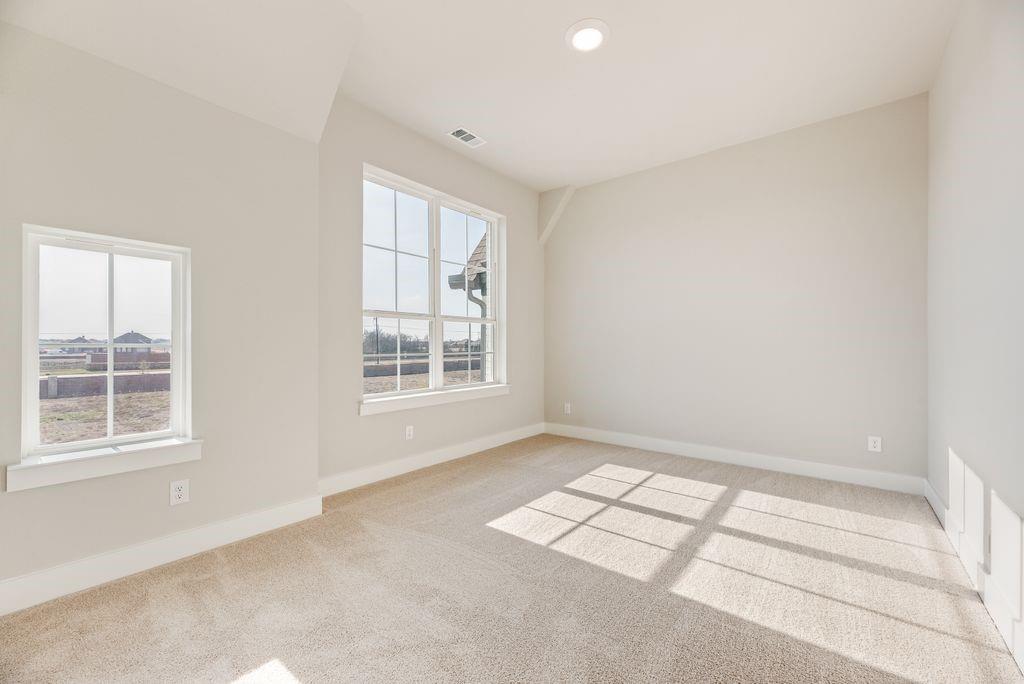 705 Clover Lane Property Photo 29