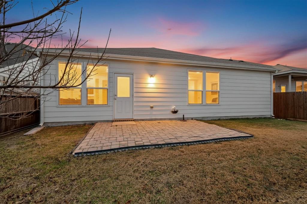 2409 Buelingo Lane Property Photo 18