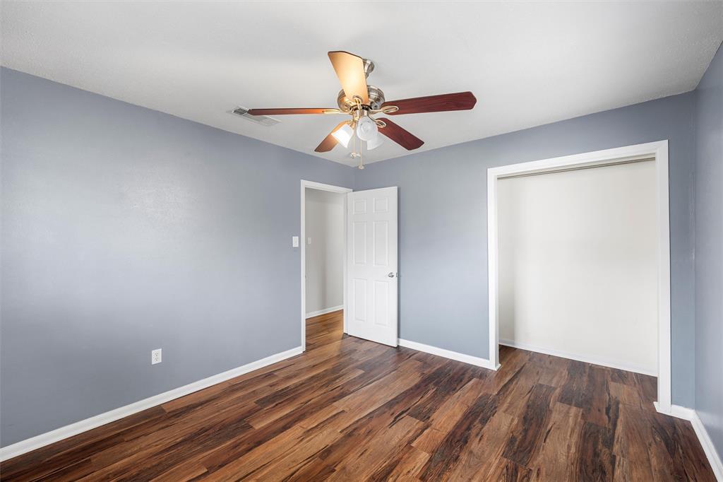2208 Lake Forest Drive Property Photo 18